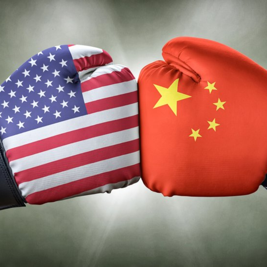 Navegando la Tormenta Geopolítica: Oportunidad en la Especulación con una Mirada Profunda al Valor